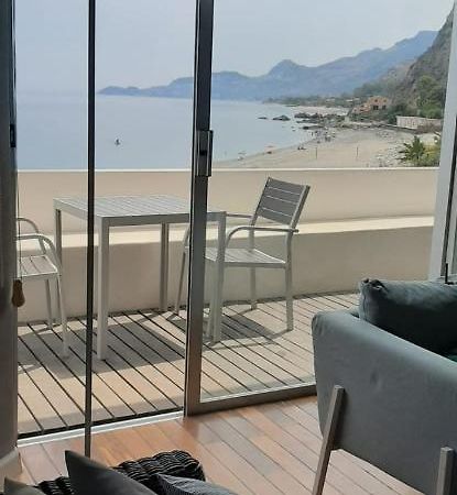 Taormina SeaSuite Fondaco Parrino Santa Margherita-Sant'Alessio Siculo Exterior foto