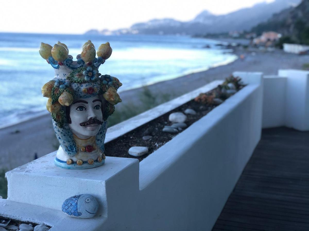 Taormina SeaSuite Fondaco Parrino Santa Margherita-Sant'Alessio Siculo Exterior foto